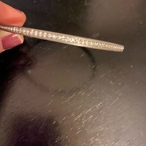 Beautiful bangle! Sure to get compliments!